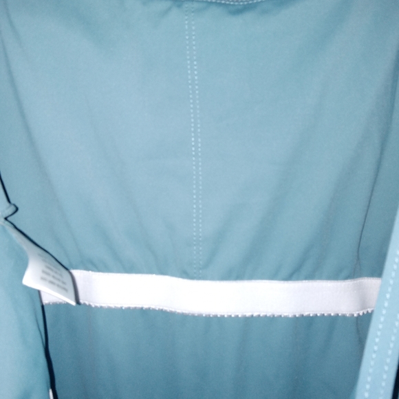 Amazon Tank - Picture 3 of 4